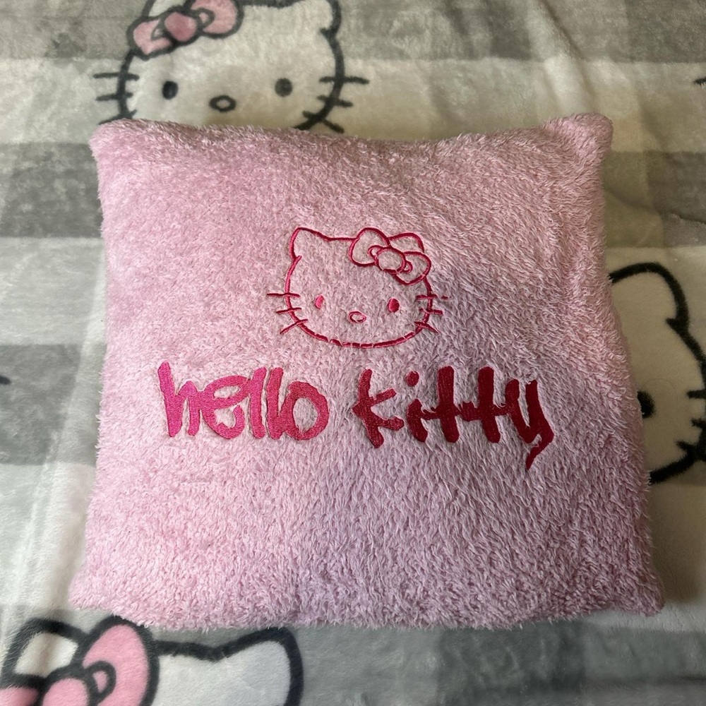 sanrio hello kitty pink fuzzy pillow